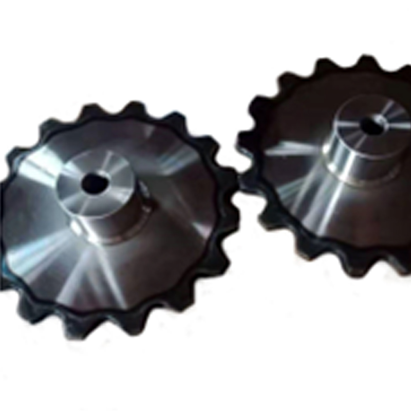 Large pitch conveyor sprocket for automatic spraying industry 